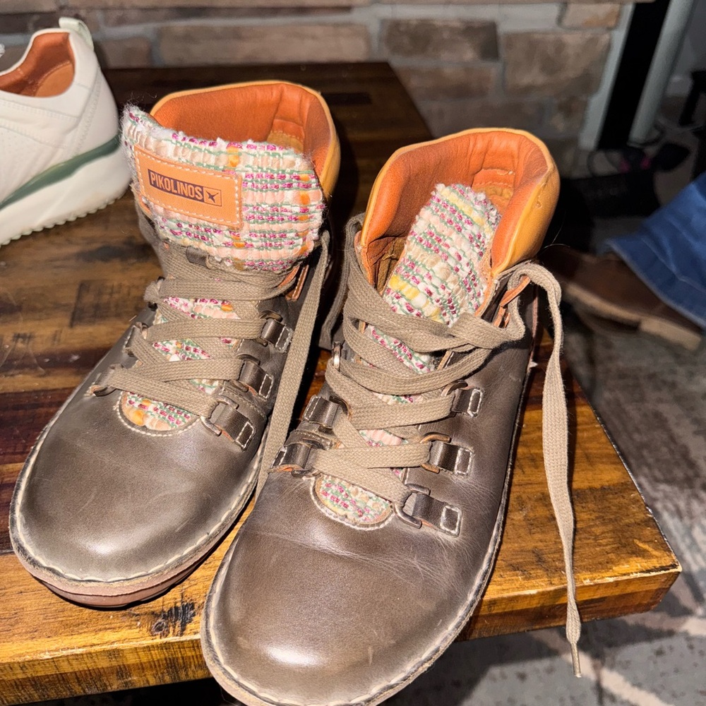 PIKOLINOS Brown and Orange Ankle Boots